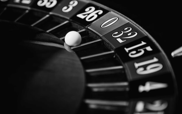 Super Jackpot slot game call to action banner for Filipino players